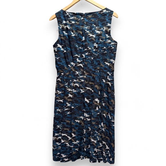 LL Bean Signature Series Dress, Sleeveless women's size 8/medium, bird lovers - Picture 6 of 6